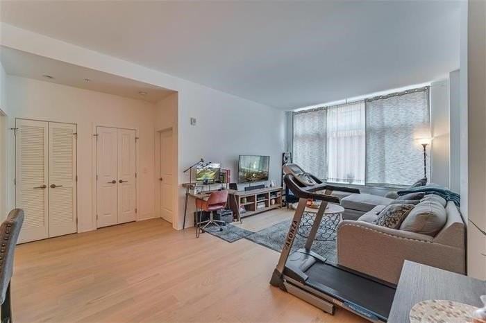 1400 Hudson St #319 - Photo 4 of 11