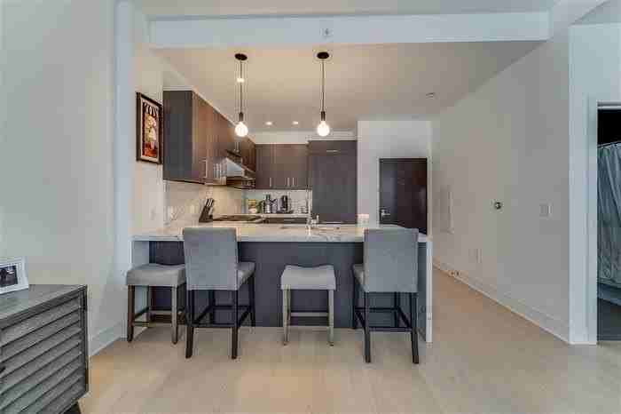 1400 Hudson St #319 - Photo 5 of 11