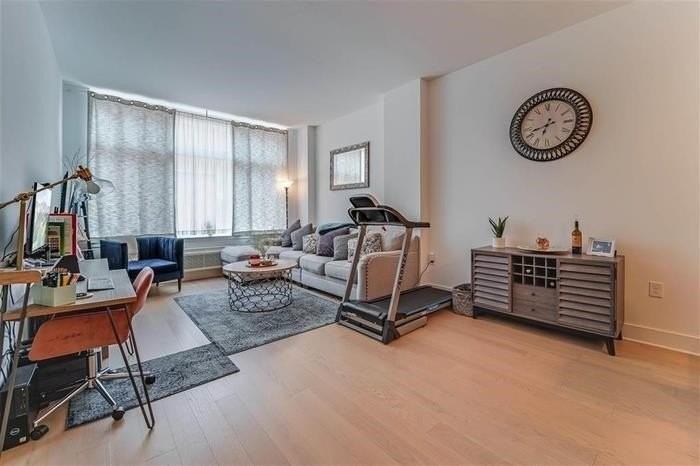 1400 Hudson St #319 - Photo 6 of 11