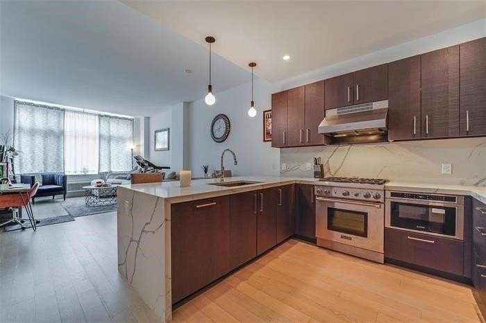 1400 Hudson St #319 - Photo 7 of 11
