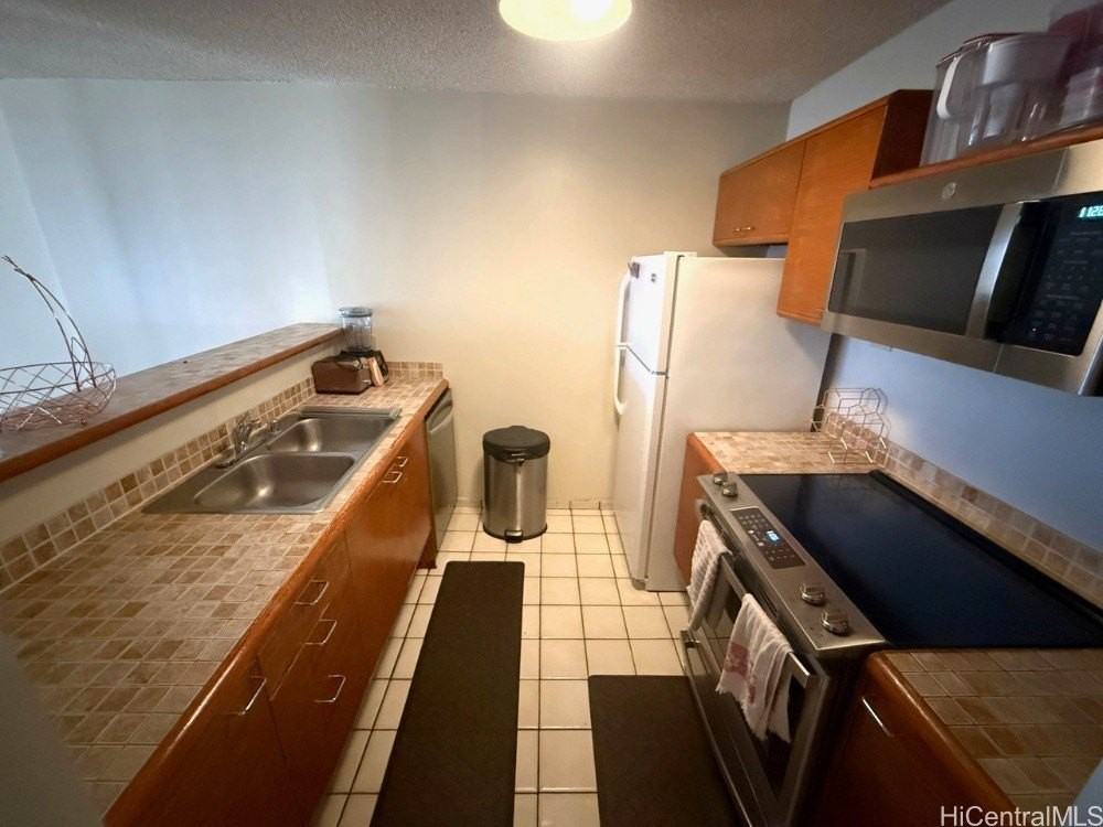 60 N Beretania St #3108 - Photo 5 of 25