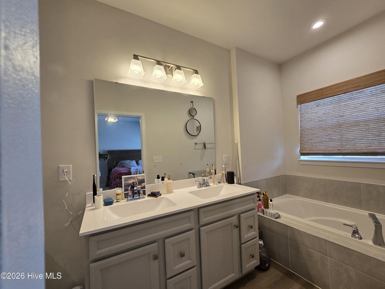 302 Fost Blvd - Photo 7 of 16