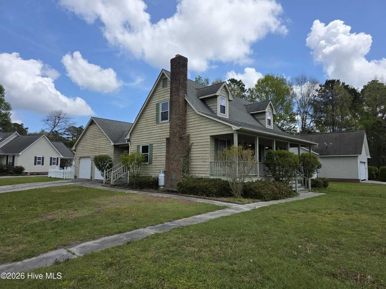 500 Kane Ct - Photo 2 of 16