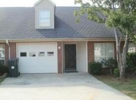 featured image of 17 Macaulay Pl