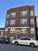 featured image of 11 S Oakland Ave