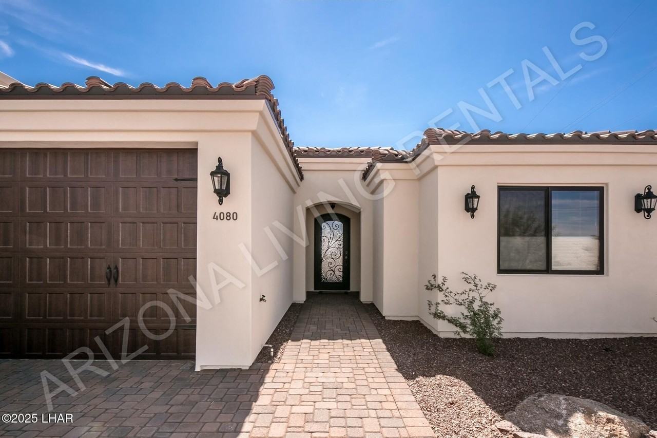 4080 Vagabond Dr - Photo 4 of 36