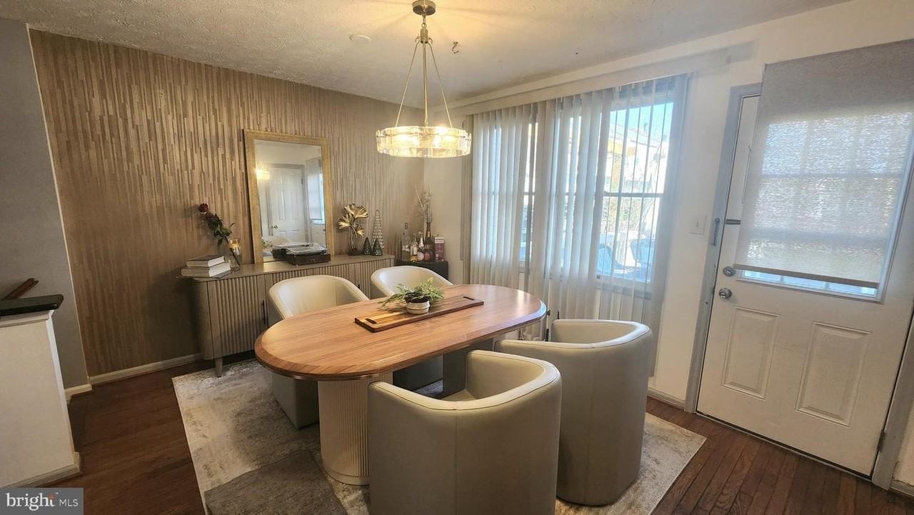 12509 Coral Grove Pl - Photo 6 of 22