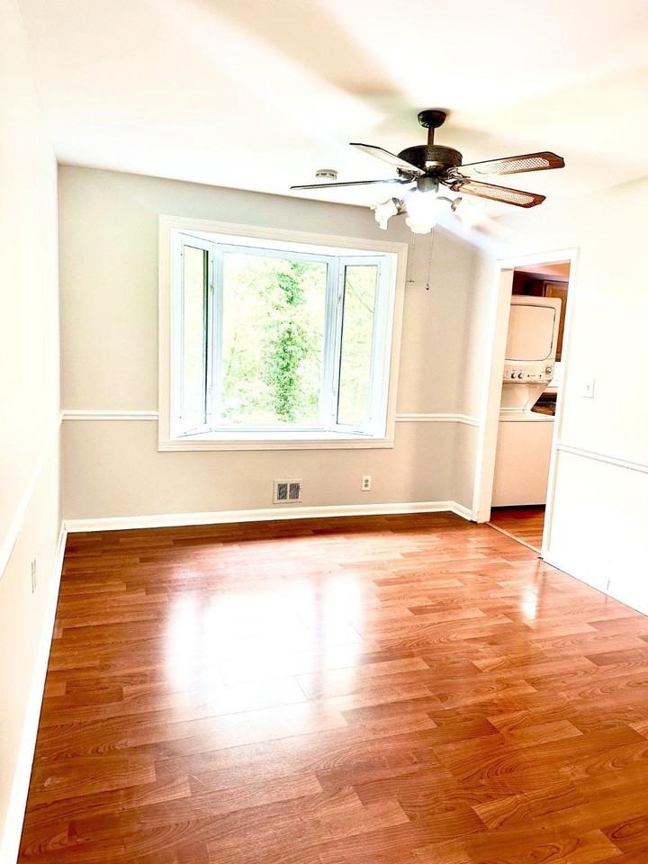 3535 Duke St - Photo 4 of 15