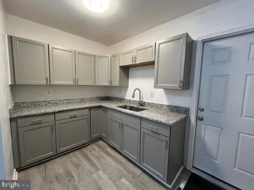 1701 Carlisle Ave - Photo 7 of 16