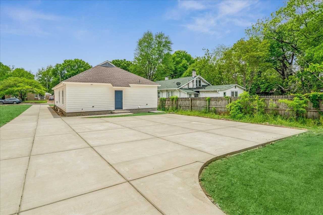 3556 Carnes Ave - Photo 3 of 31