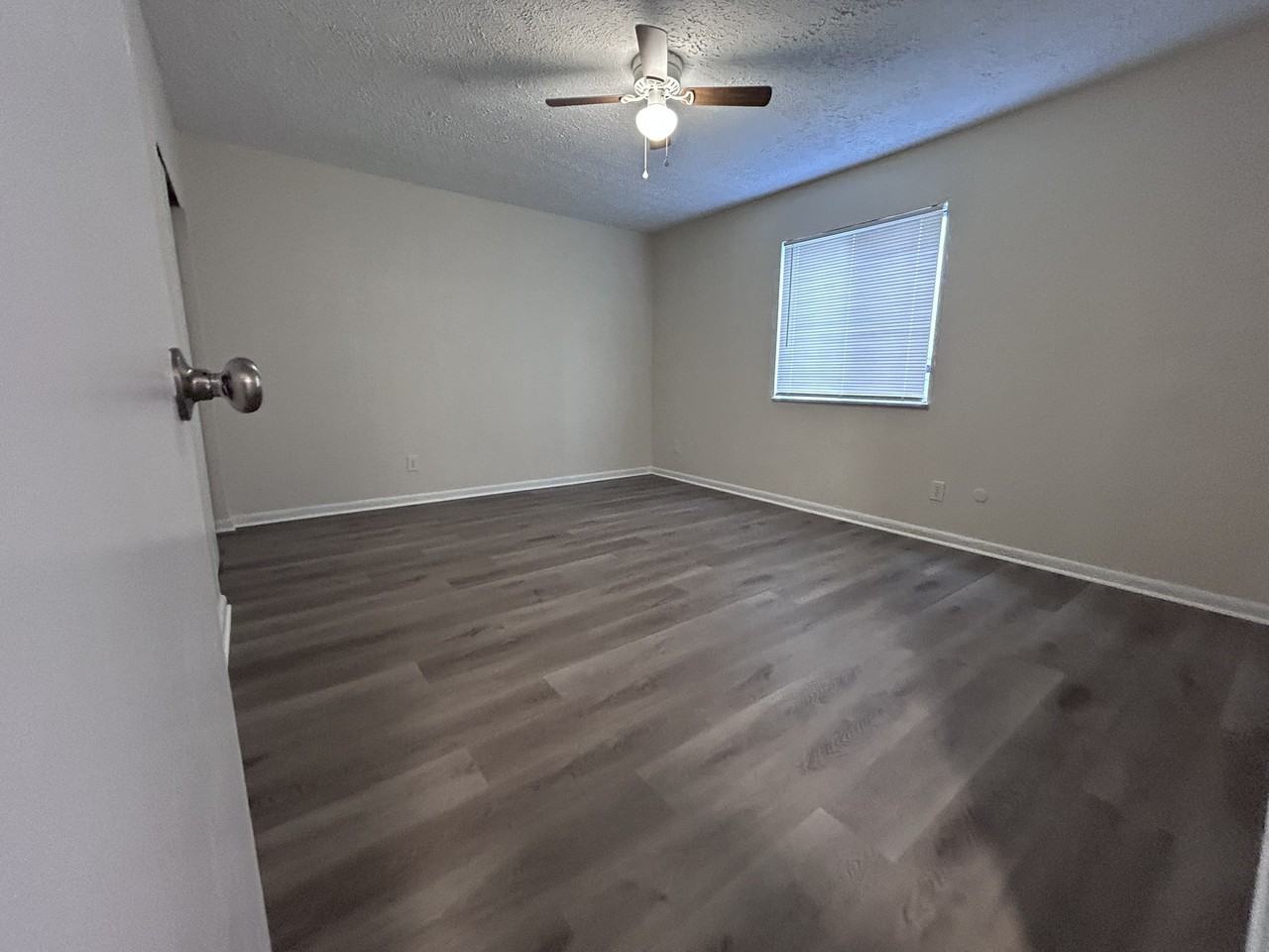 1243 Summit Street - Photo 6 of 6