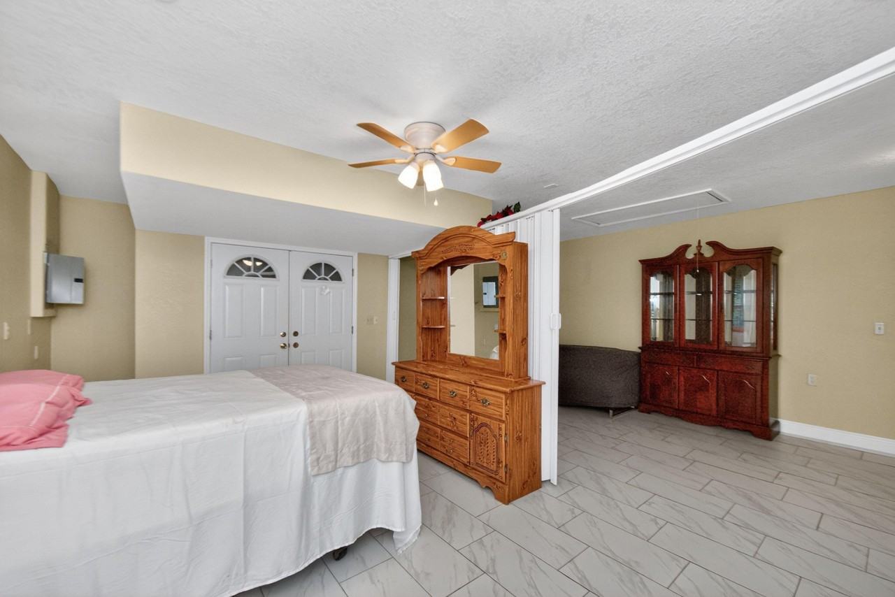 Sw 43rd Terrace Rd - Photo 6 of 12