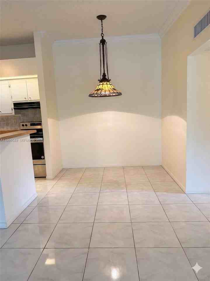 15500 Lakes Of Delray Blvd #207 - Photo 6 of 27