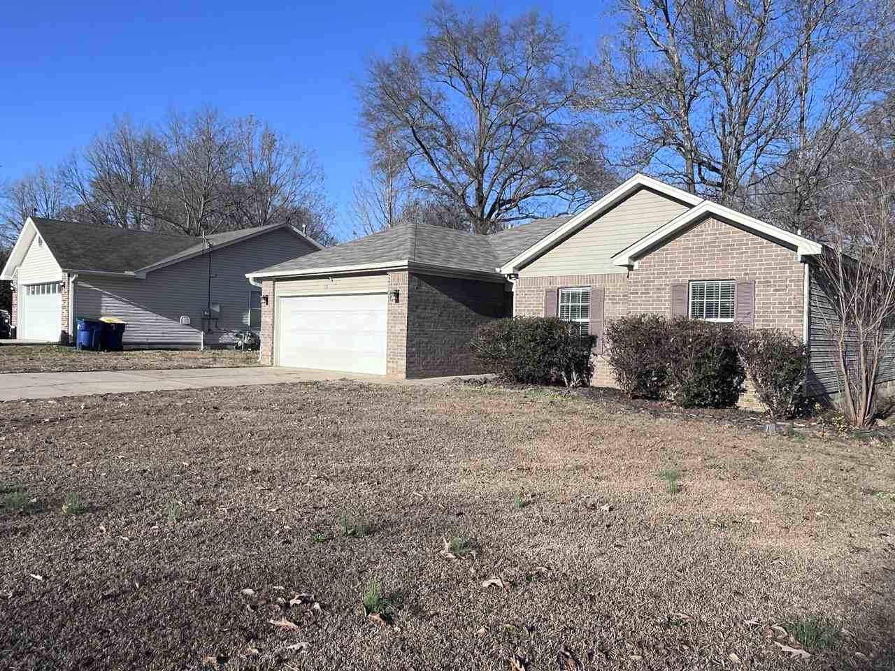 13 Red Fox Ct #1 - Photo 3 of 27