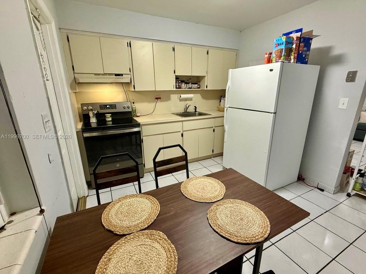 2732 Nw 16th Ter #2734 - Photo 5 of 16