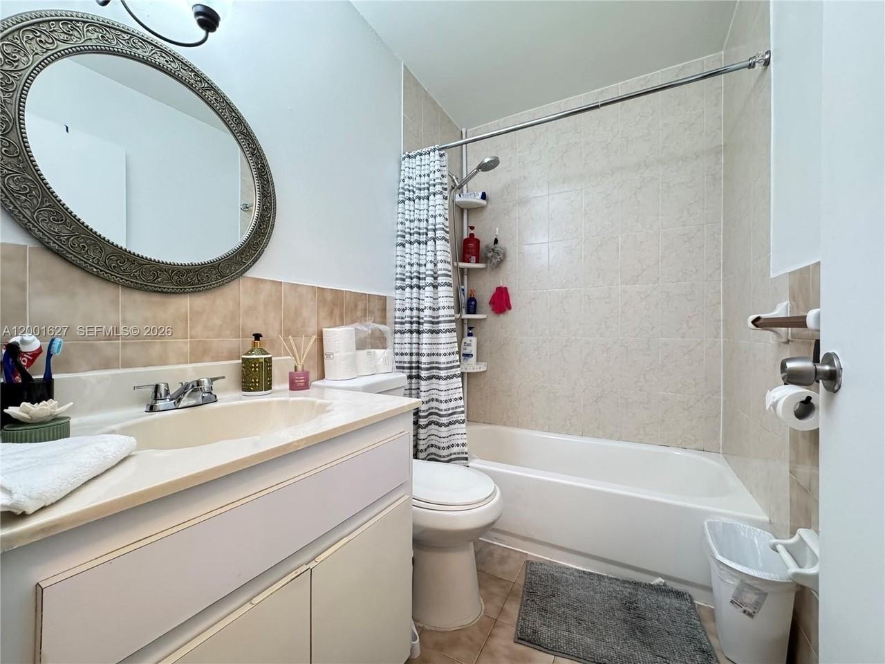 10765 Sw 4th St #8 - Photo 6 of 15