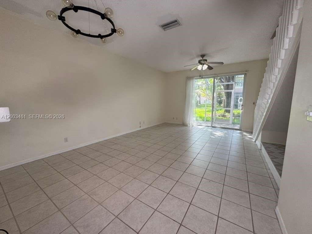 1943 Madeira Dr #1943 - Photo 2 of 8