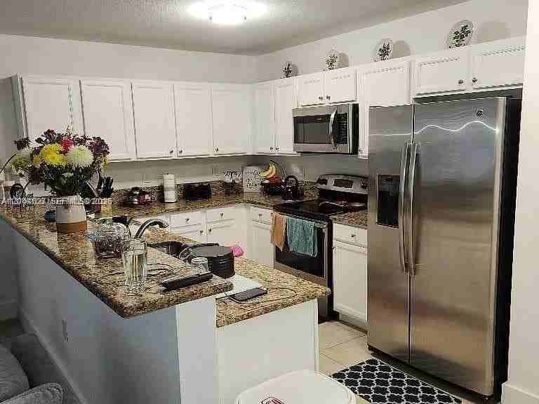 22511 Sw 88th Pl #12-24 - Photo 2 of 21