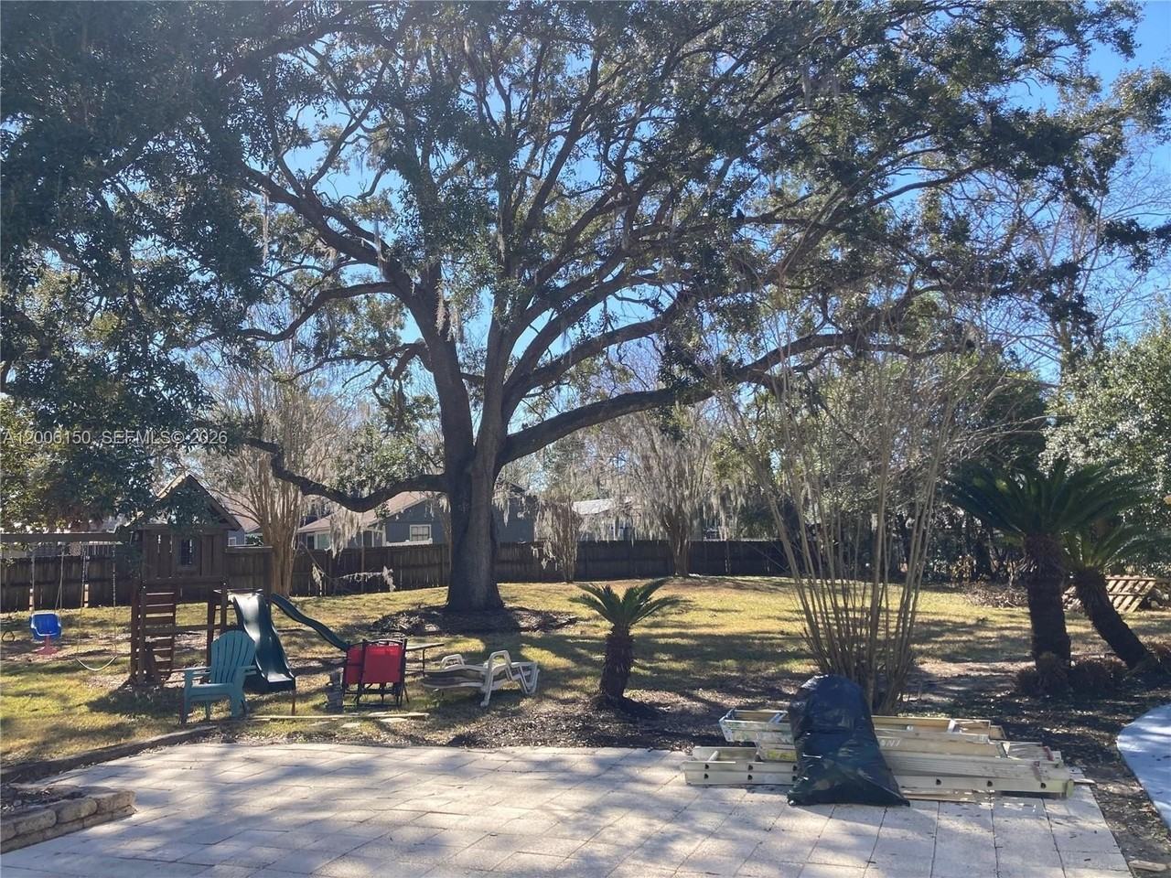 2020 Ne 11th Pl - Photo 6 of 18