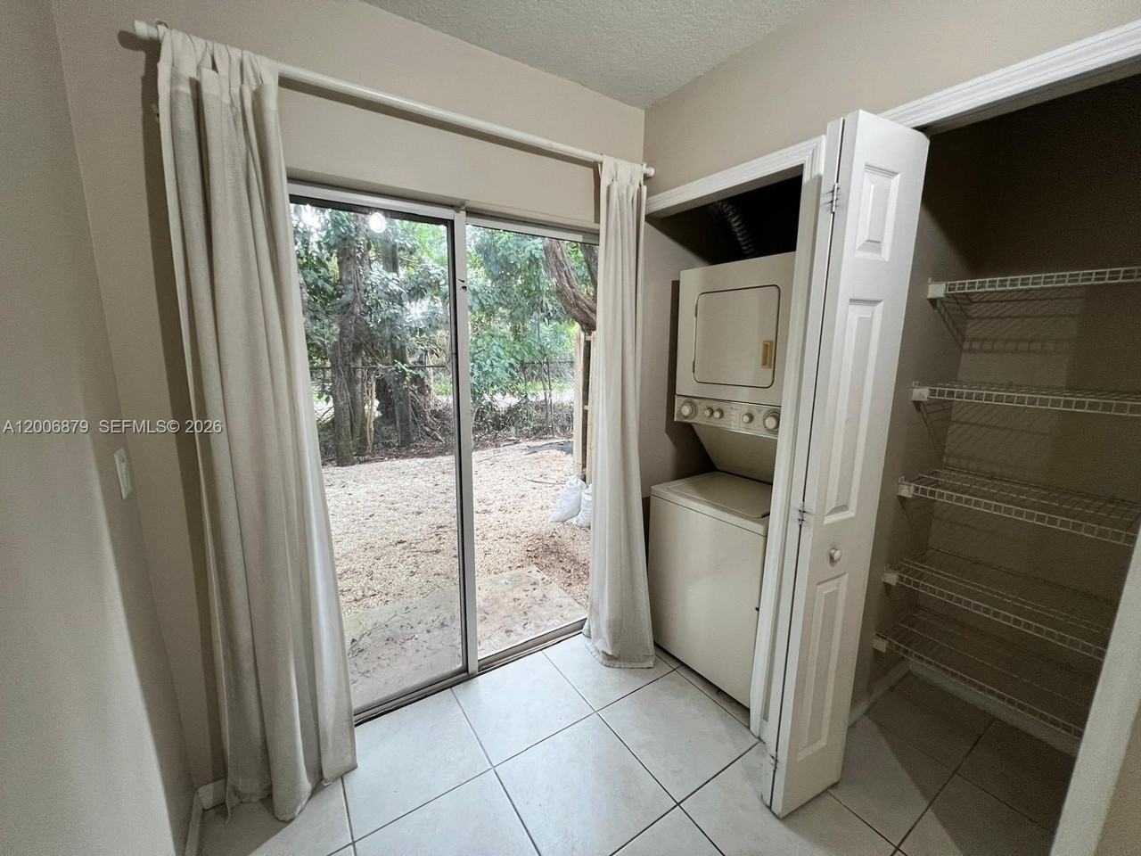 1250 Se 31st Ct #105-33 - Photo 4 of 15