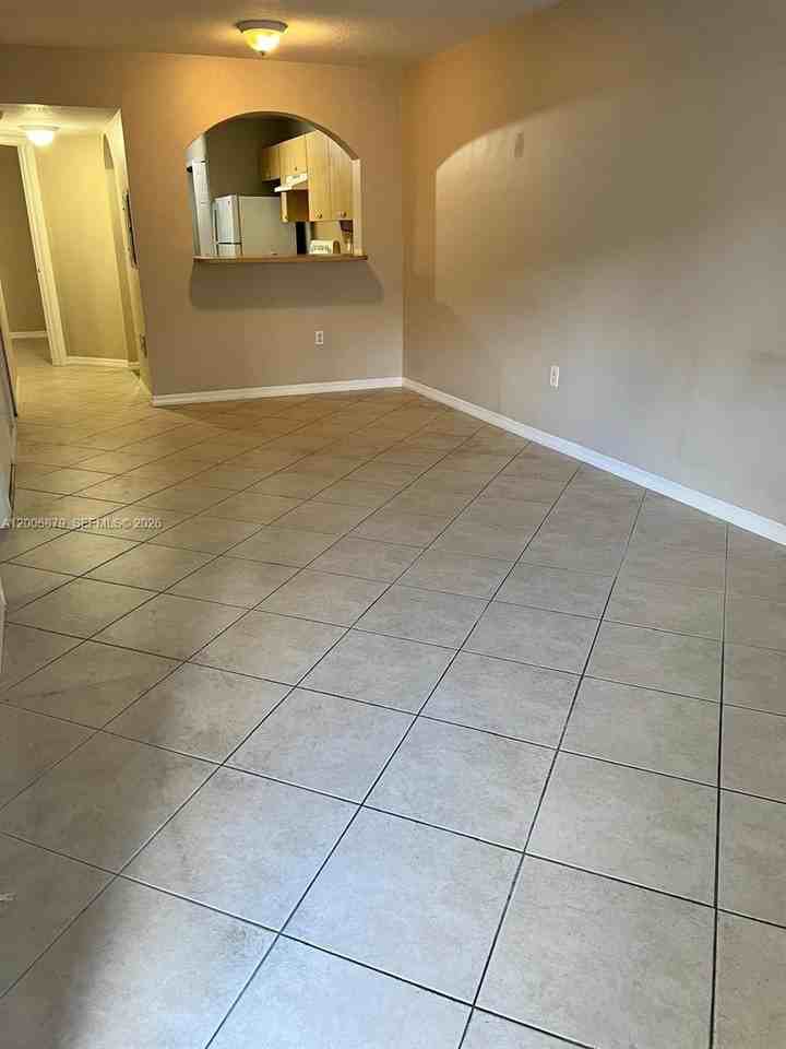 1250 Se 31st Ct #105-33 - Photo 6 of 15
