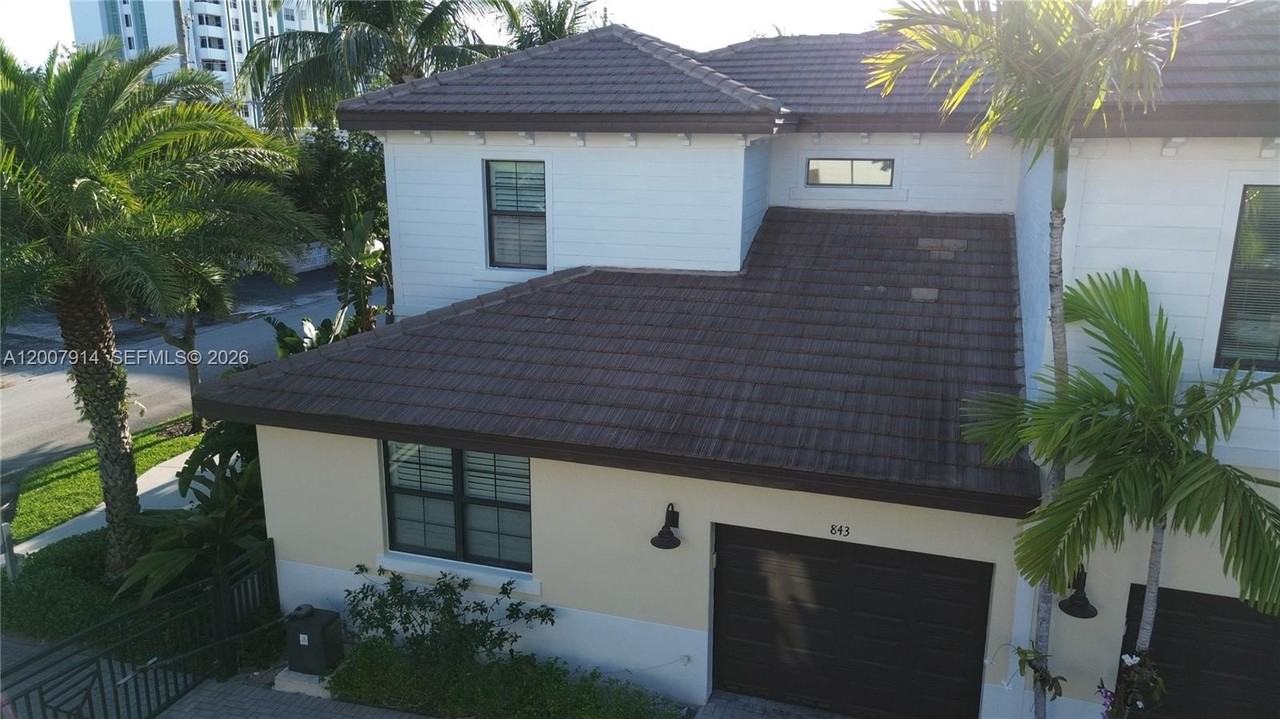 843 S Ocean Blvd #843 - Photo 4 of 45