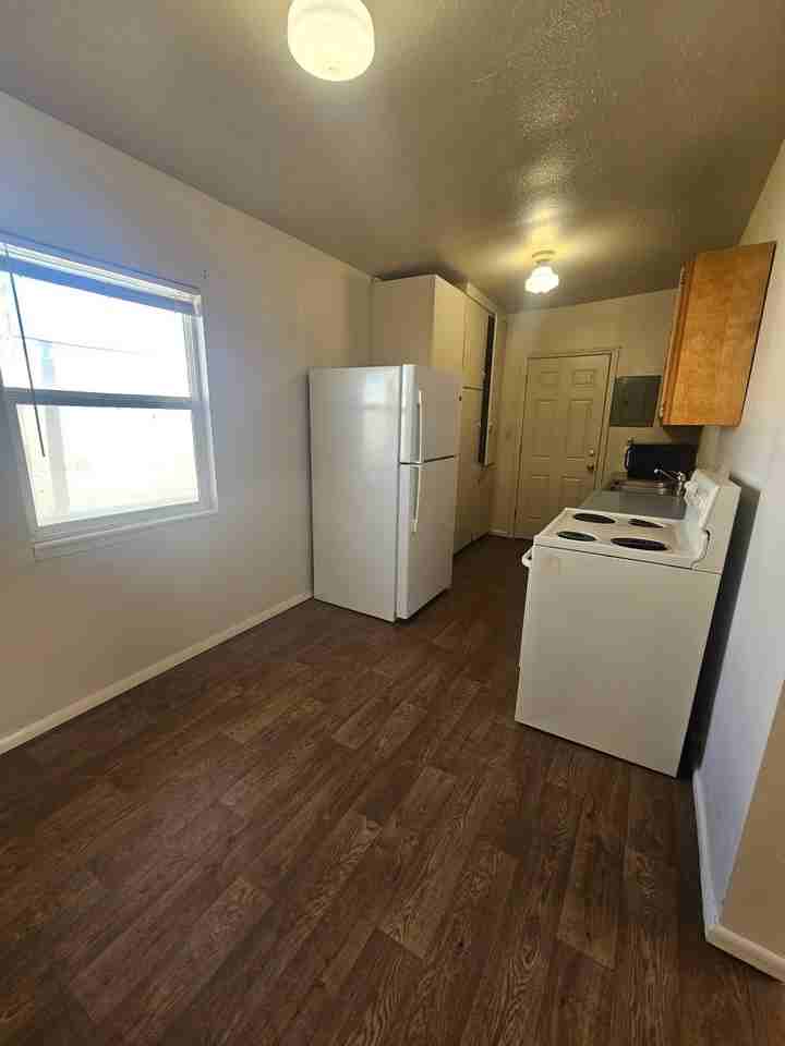 460 N 3rd W #1 - Photo 7 of 15