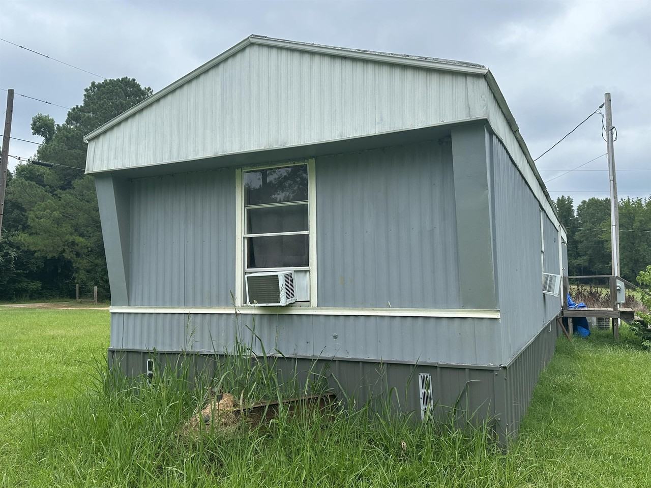 1381 Cane Creek Road South - Photo 3 of 20