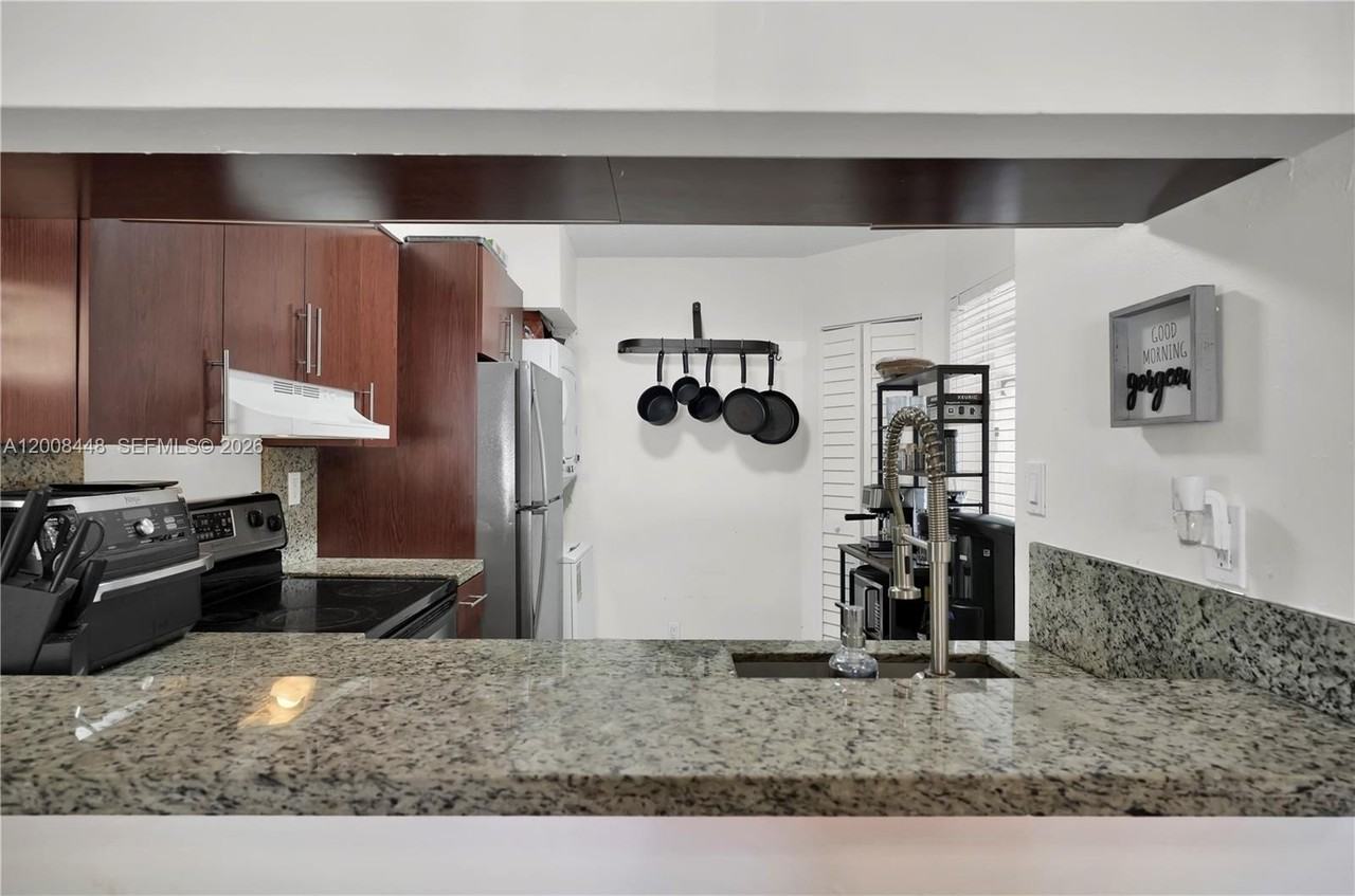 9503 Sw 140th Ct #9503 - Photo 6 of 33