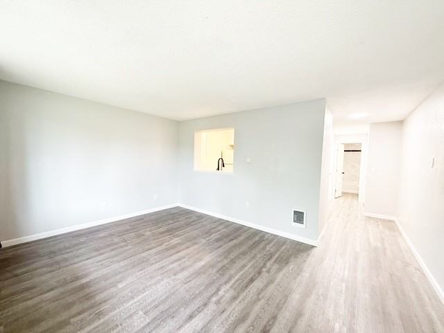 Crystal Grove Apartments - Photo 3 of 50