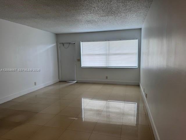 5323 Nw 24th St #118 - Photo 6 of 14