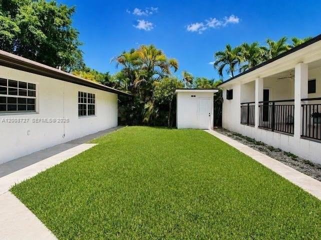 2831 Sw 21st St #2831 - Photo 2 of 18