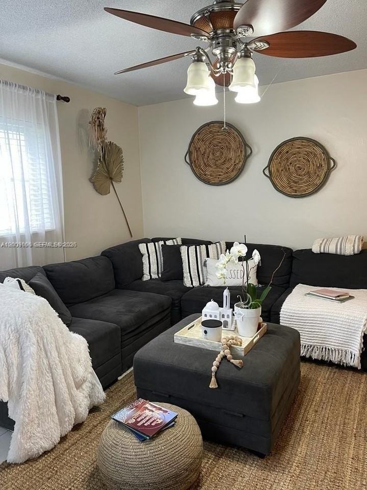 4163 Sw 67th Ave #116C - Photo 3 of 16