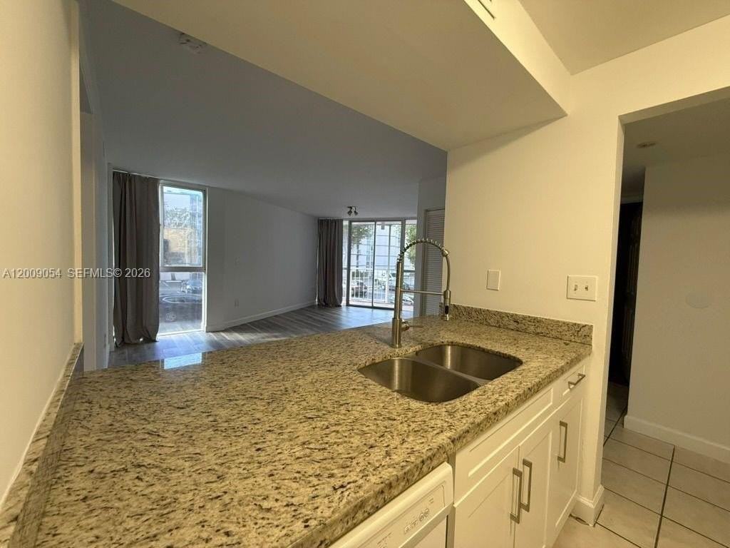 6955 Nw 186th St #F209 - Photo 4 of 14