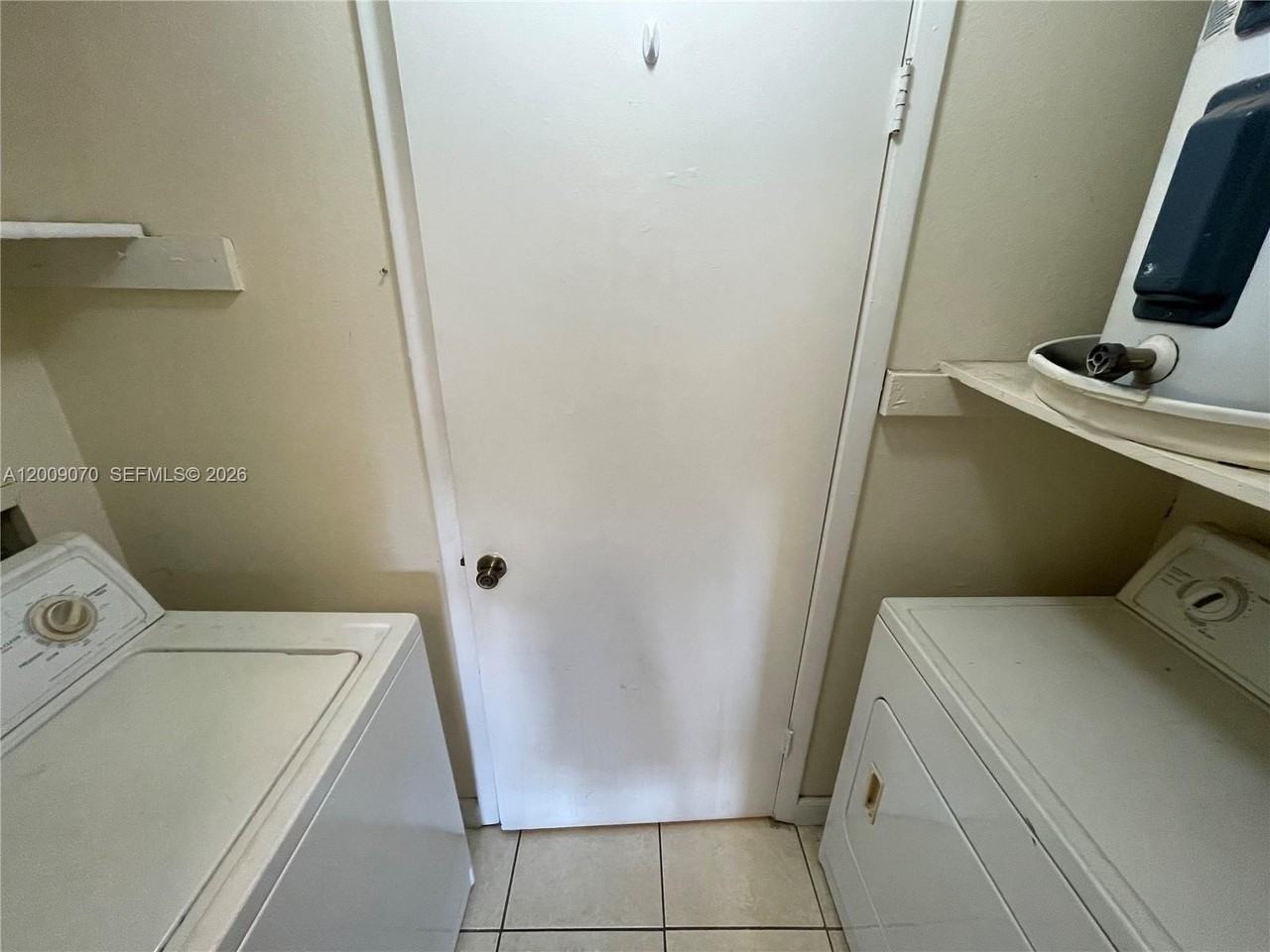 3957 Nw 87th Ave #3957 - Photo 4 of 9