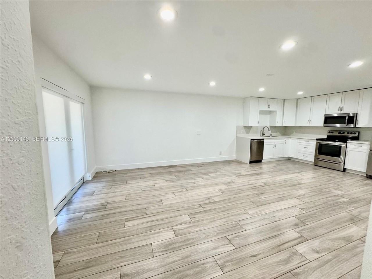 11770 Sw 178th Ter - Photo 5 of 13