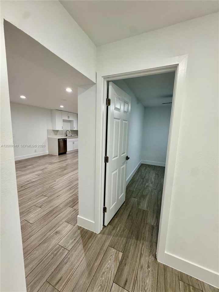 11770 Sw 178th Ter - Photo 6 of 13