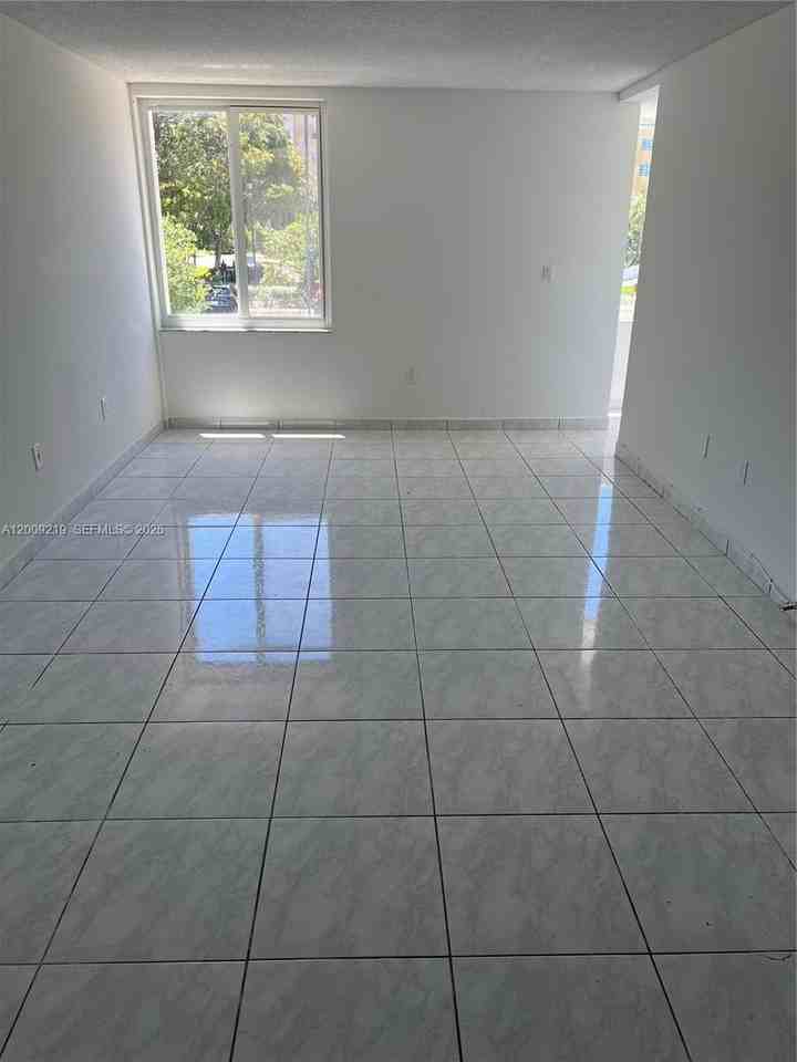 250 180th Dr #254 - Photo 4 of 17