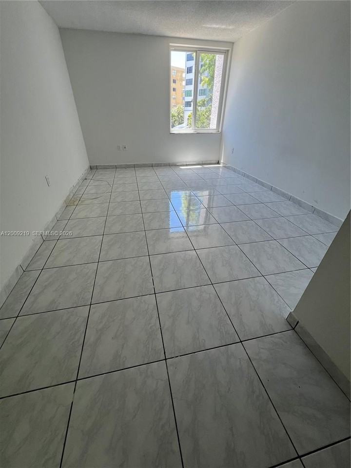 250 180th Dr #254 - Photo 7 of 17