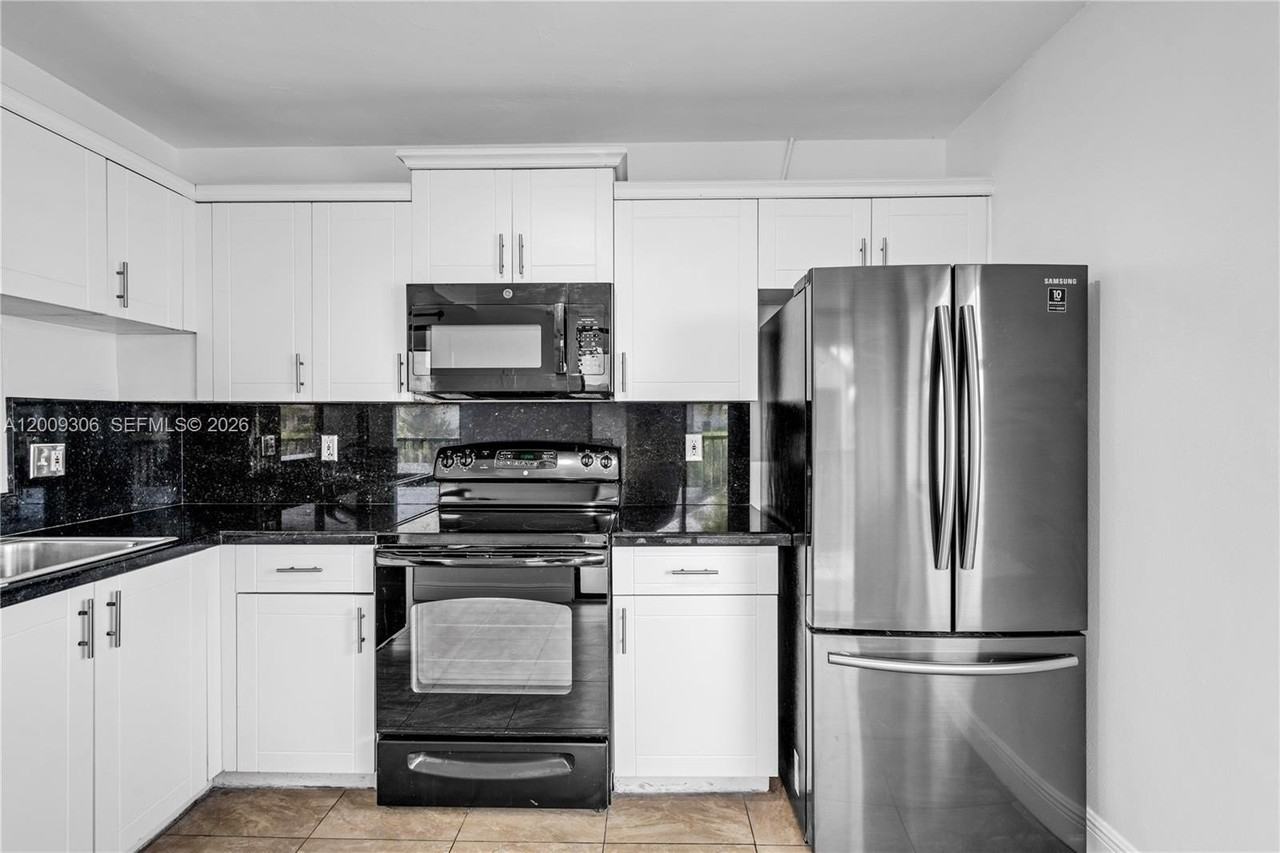 1403 S Liberty Ave #1403A - Photo 6 of 27