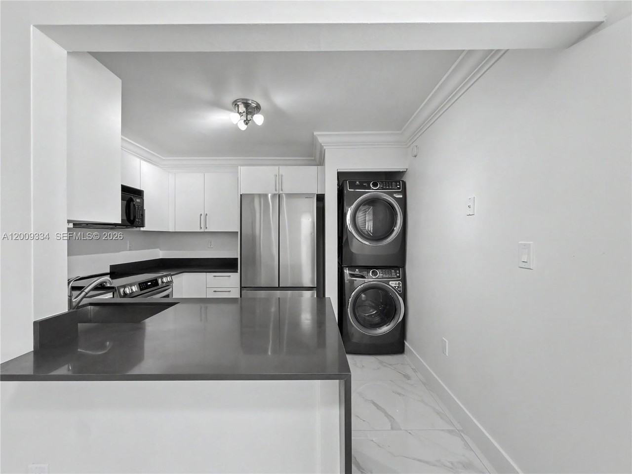 10010 Nw 9th Street Cir #203 - Photo 4 of 24