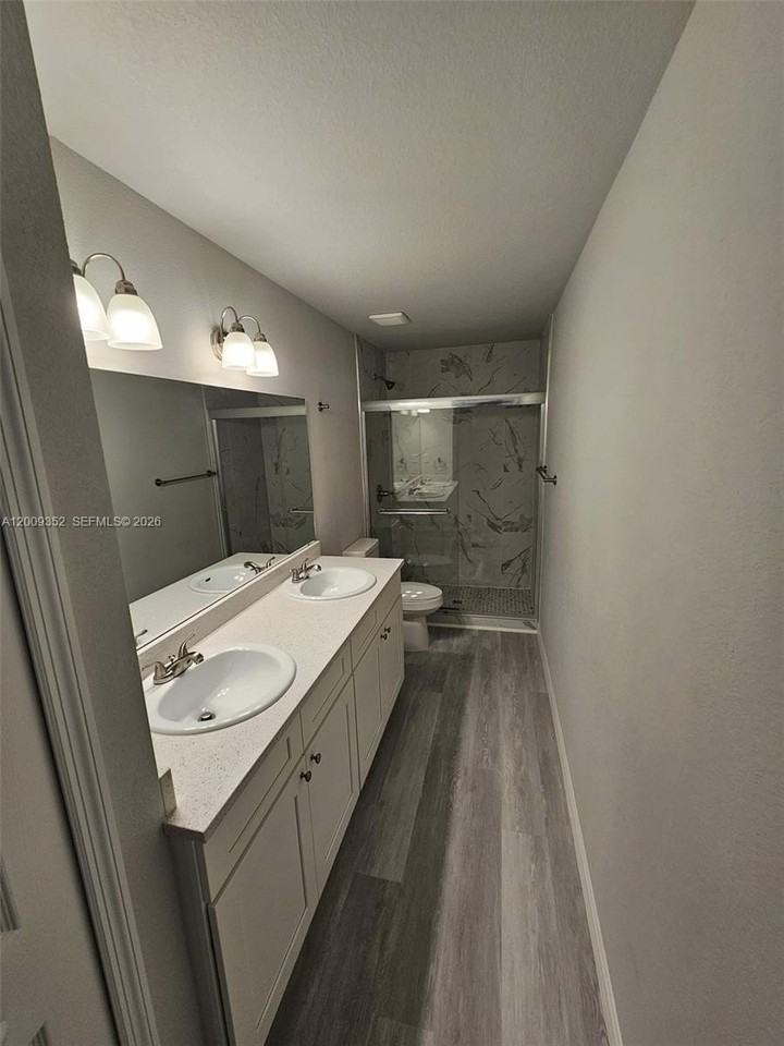 600 Zara Goza Ct #600 - Photo 4 of 18