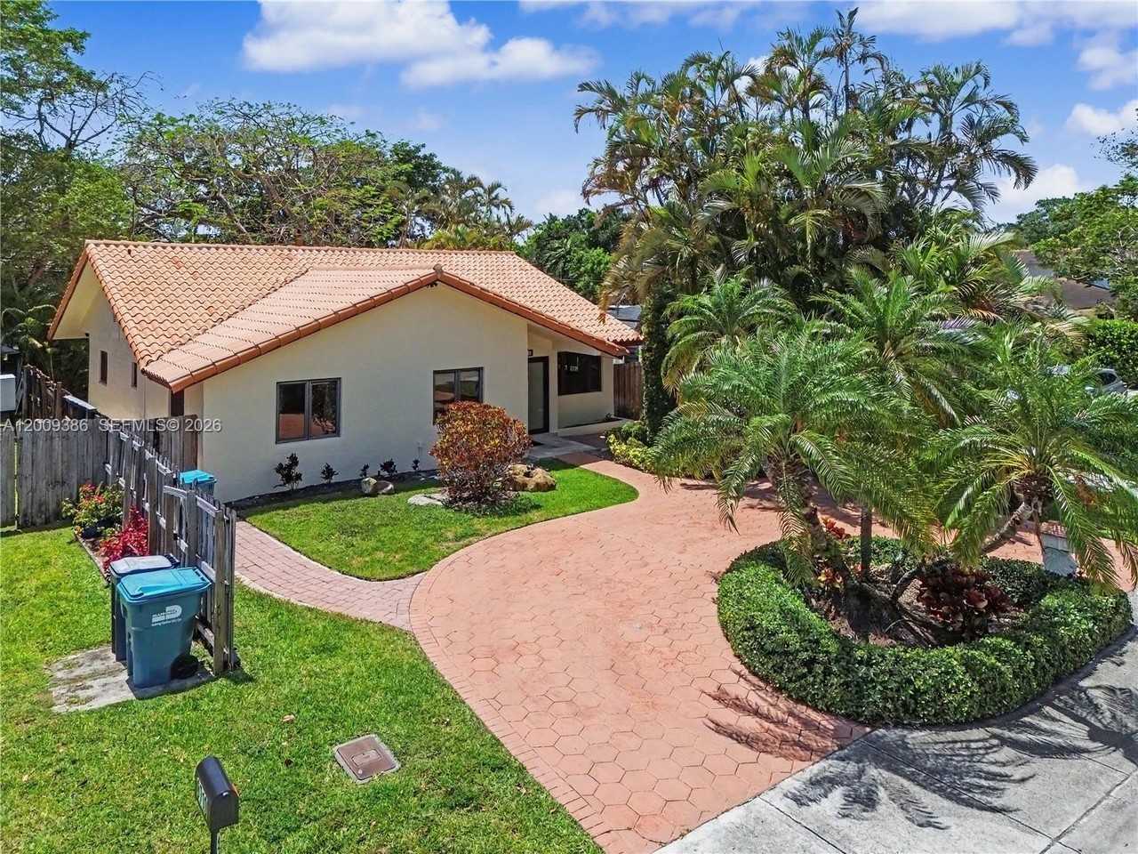 6714 N Waterway Dr #0