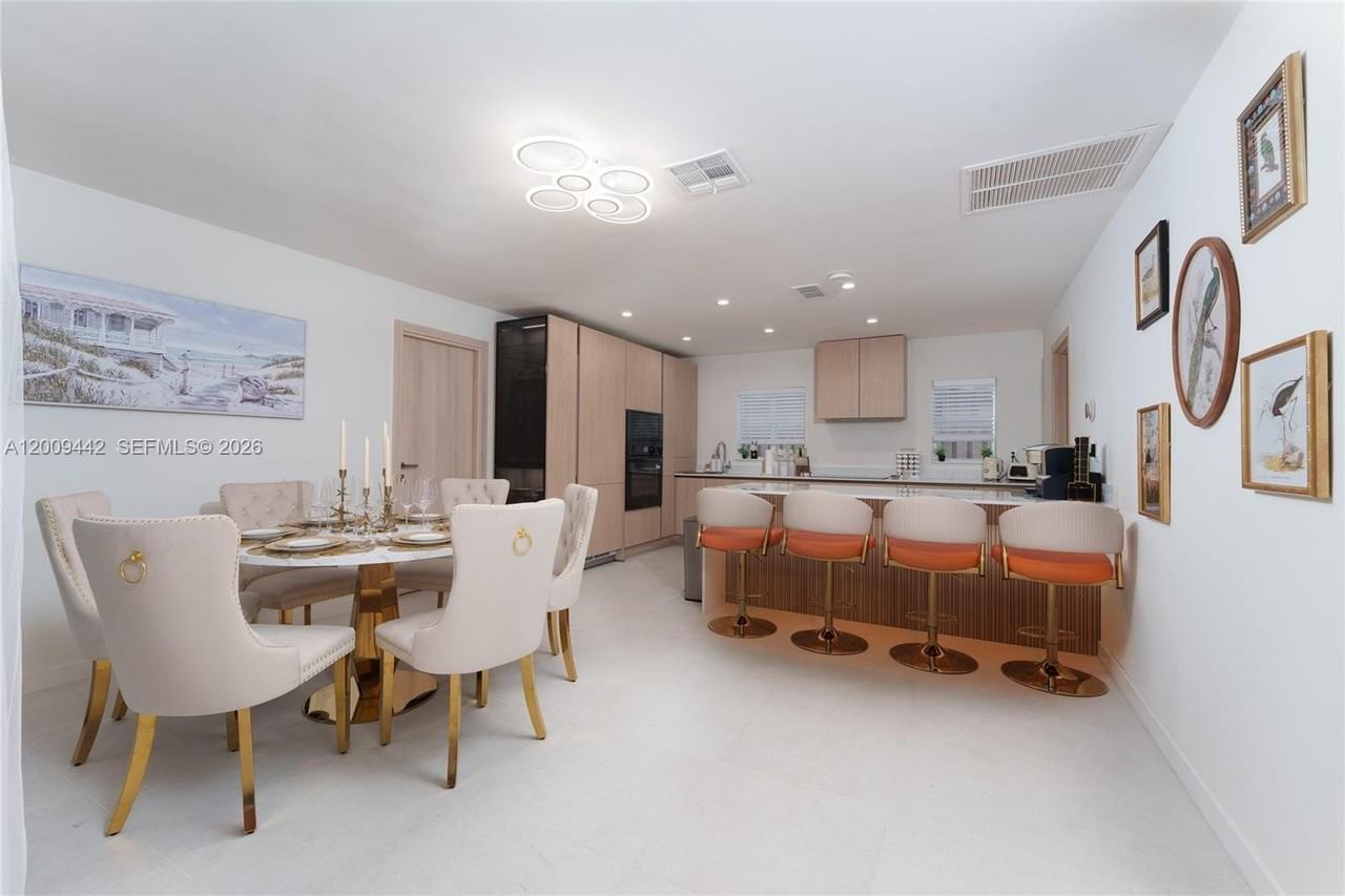 5419 Ne 22nd Ave - Photo 6 of 50