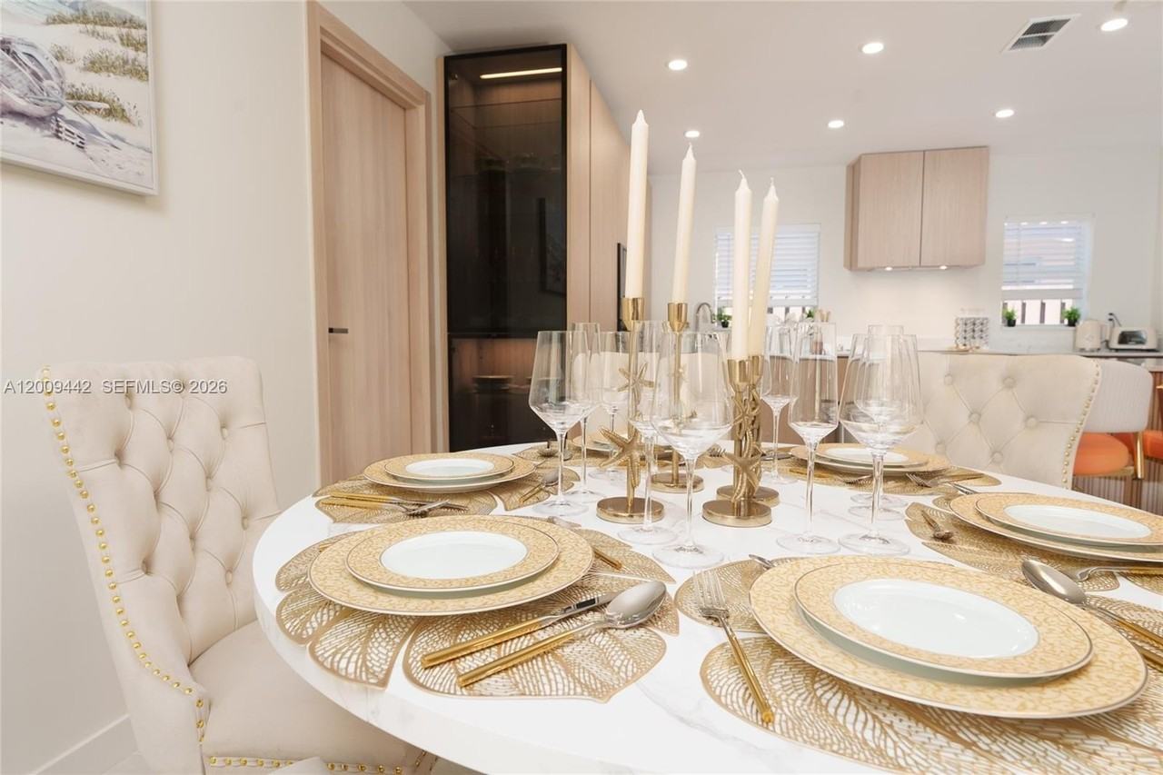 5419 Ne 22nd Ave - Photo 7 of 50