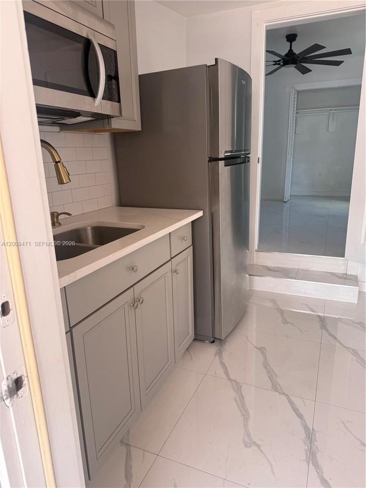 3690 W 8th Ave #C - Photo 6 of 7