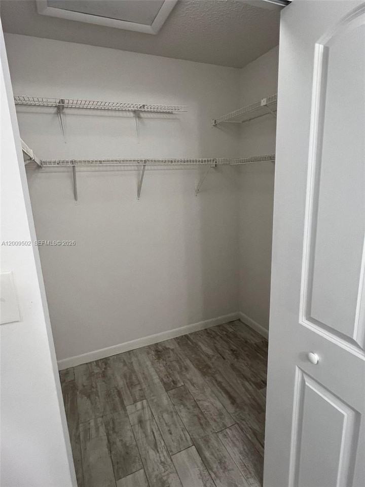 9203 Sw 138th Pl #9203 - Photo 3 of 22