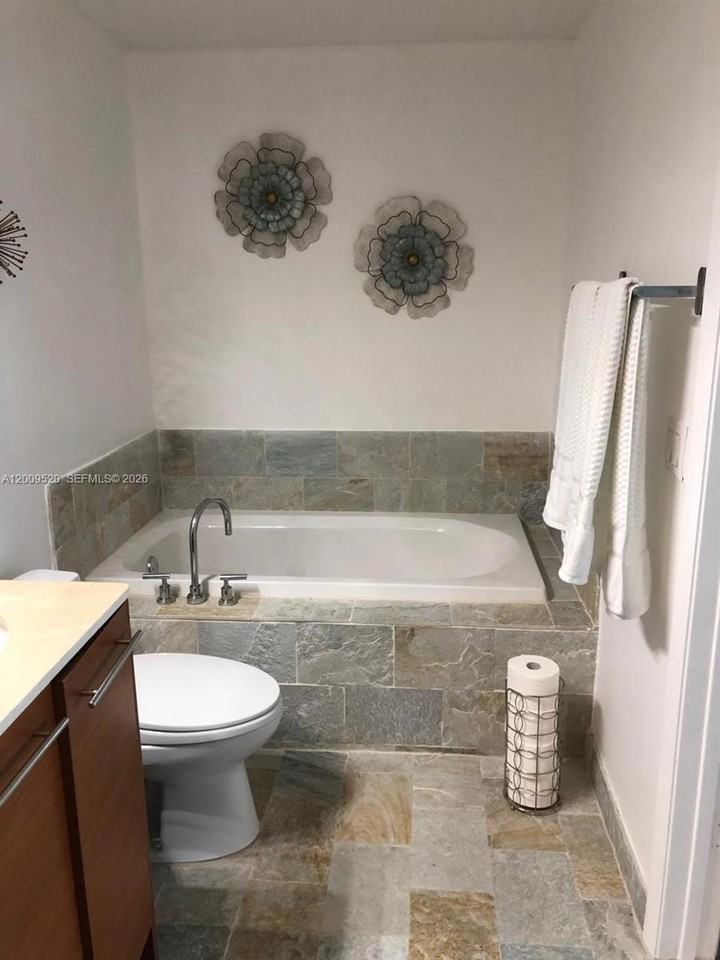 2641 N Flamingo Rd #1202N - Photo 7 of 15