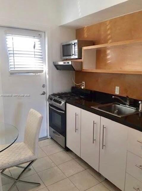 503 74th St #B3 - Photo 4 of 10