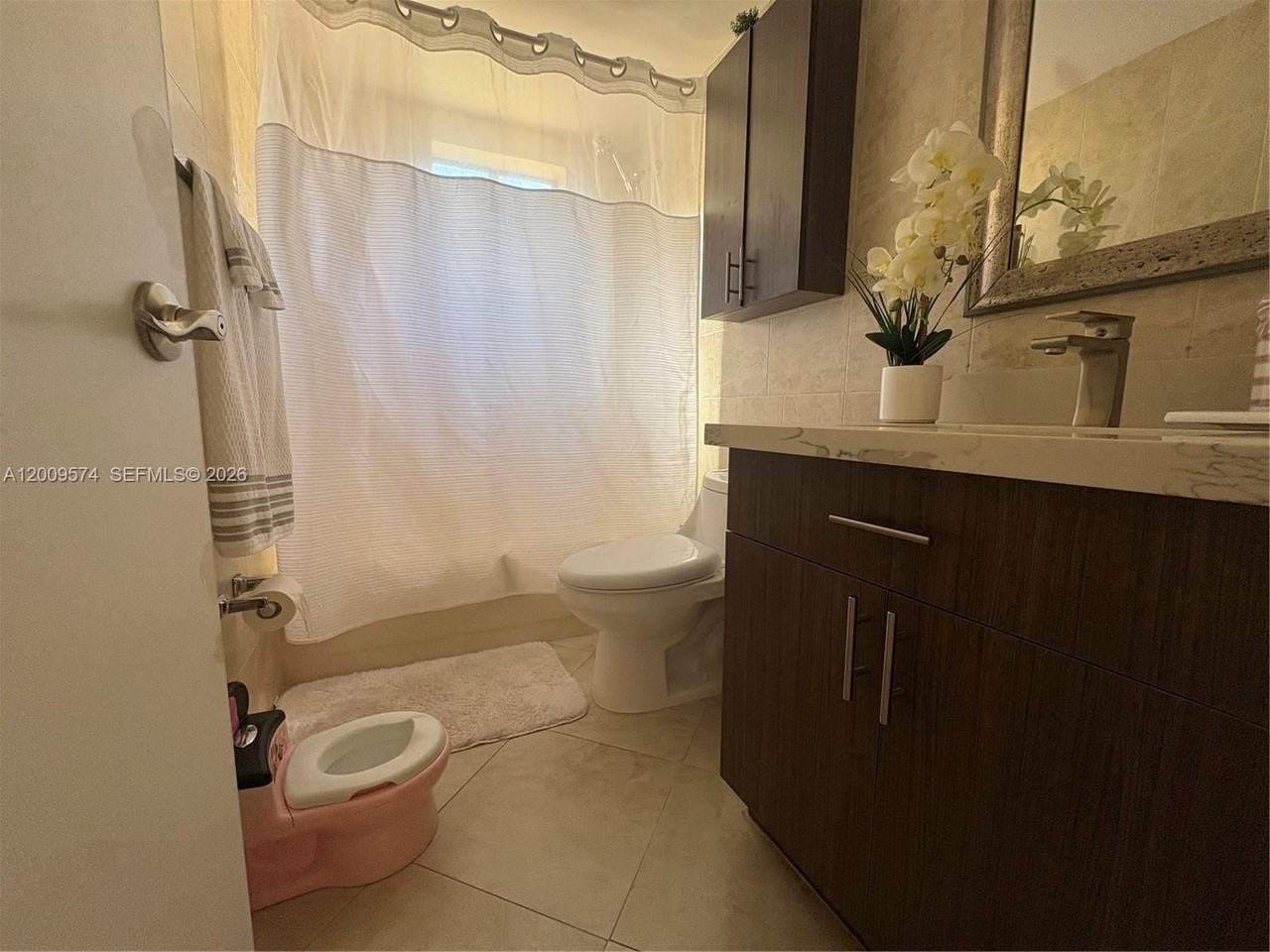 8025 Sw 107th Ave #219 - Photo 6 of 8